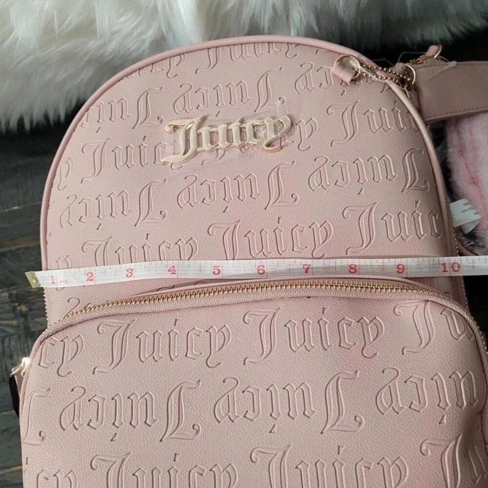 Juicy Couture Backpack With Pouch And Socks - Picture 6 of 6